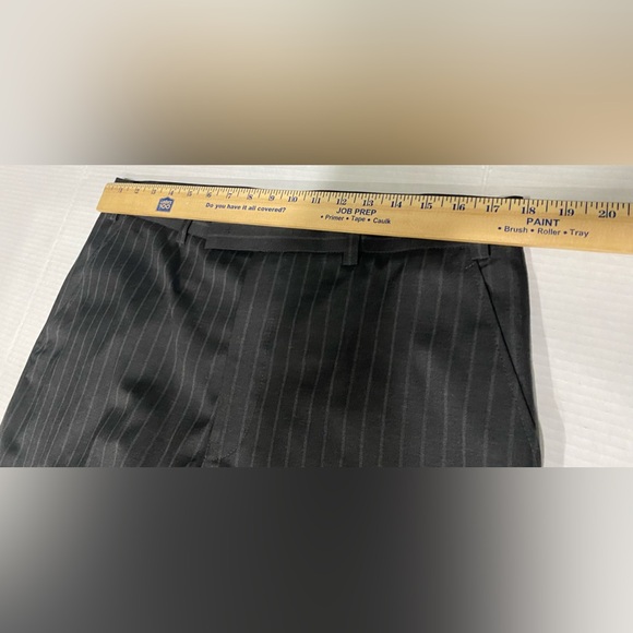Hugo Boss US Black Pinstripe 2 Pc Suit Jacket And Pants Measurements In Pics - Picture 11 of 13